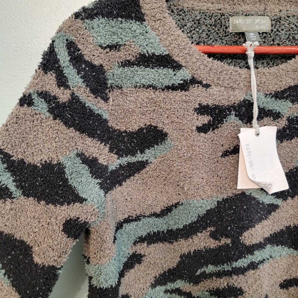 Barefoot Dreams Cozychic Seaside Crew Neck Pullover Army Green Camo Plus Size XS - Picture 6 of 10